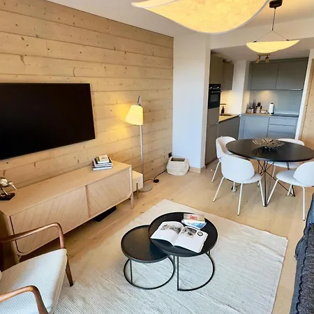 Phoenix A By Leavetown Vacations Feriested