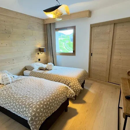 Phoenix A By Leavetown Vacations Feriested