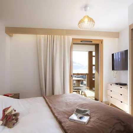 Aparthotel Phoenix A By Leavetown Vacations
