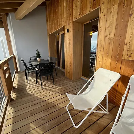 Aparthotel Phoenix A By Leavetown Vacations *