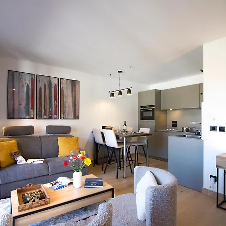 Phoenix A By Leavetown Vacations Aparthotel