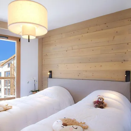 Phoenix A By Leavetown Vacations *