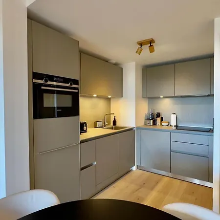 Phoenix A By Leavetown Vacations * Alpe d'Huez